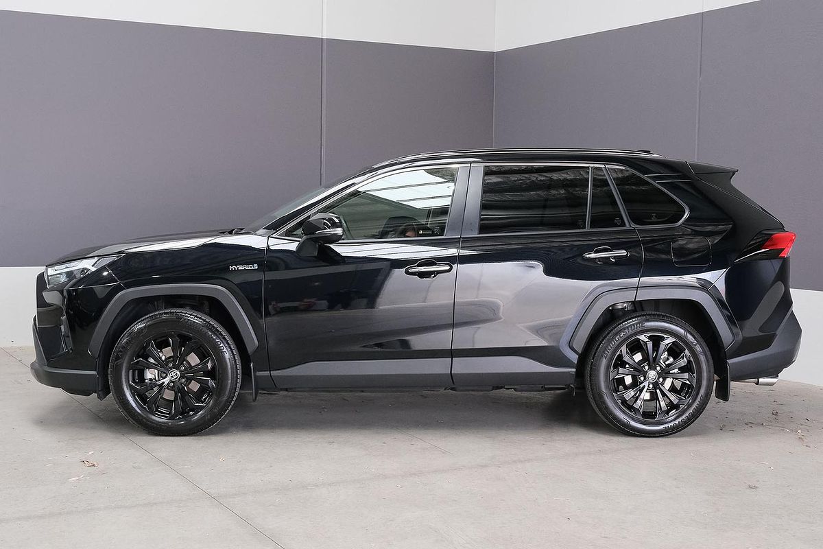 2024 Toyota RAV4 Cruiser AXAH54R
