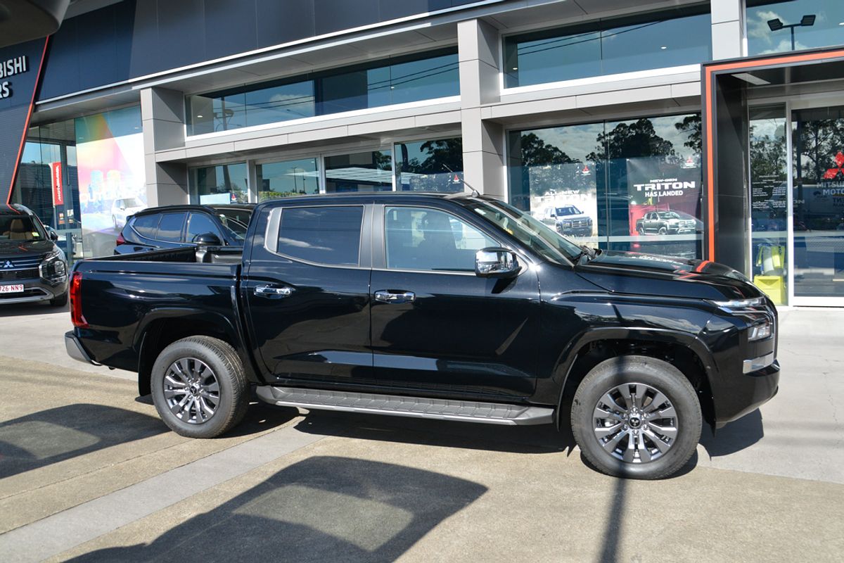 2024 Mitsubishi Triton GLS MV 4X4
