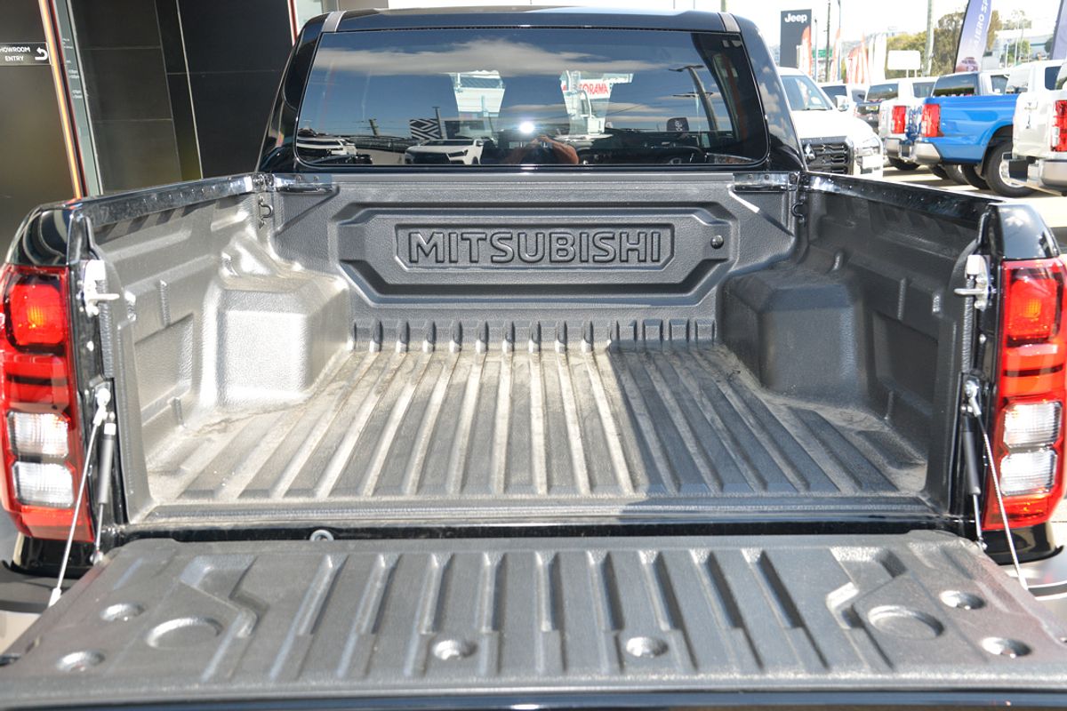 2024 Mitsubishi Triton GLS MV 4X4