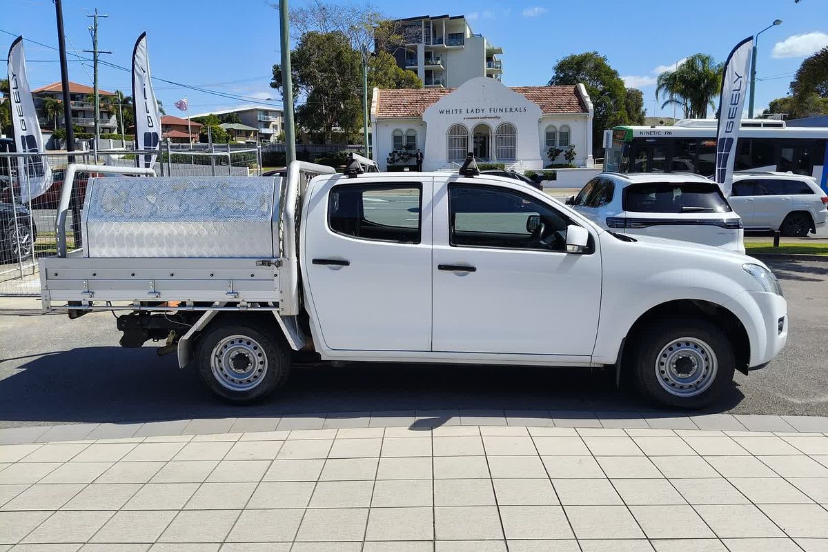 2016 Isuzu D-MAX SX Rear Wheel Drive