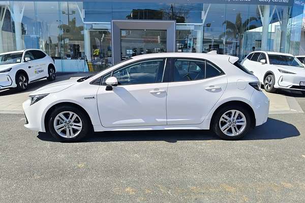 2020 Toyota Corolla Ascent Sport Hybrid ZWE211R