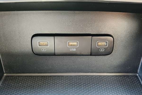 2022 Kia Carnival S KA4