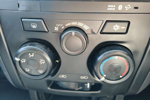2016 Isuzu D-MAX SX Rear Wheel Drive