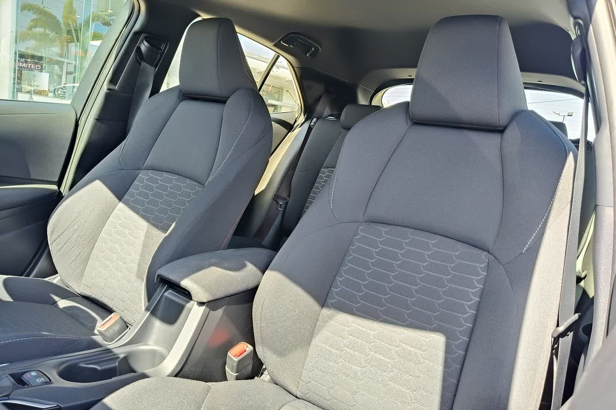 2020 Toyota Corolla Ascent Sport Hybrid ZWE211R
