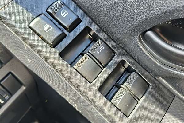 2016 Isuzu D-MAX SX Rear Wheel Drive
