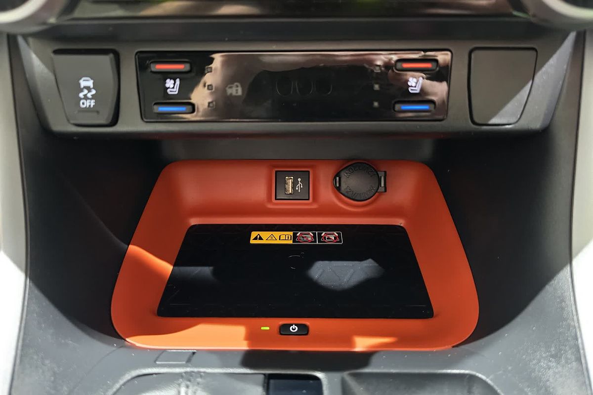 2023 Toyota RAV4 Edge AXAH54R