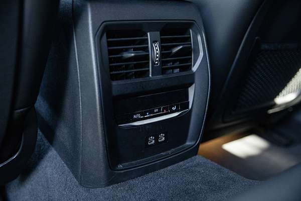 2022 BMW i4 eDrive40 M Sport G26