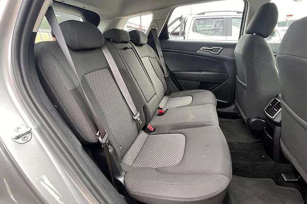 2024 Kia Sportage S NQ5