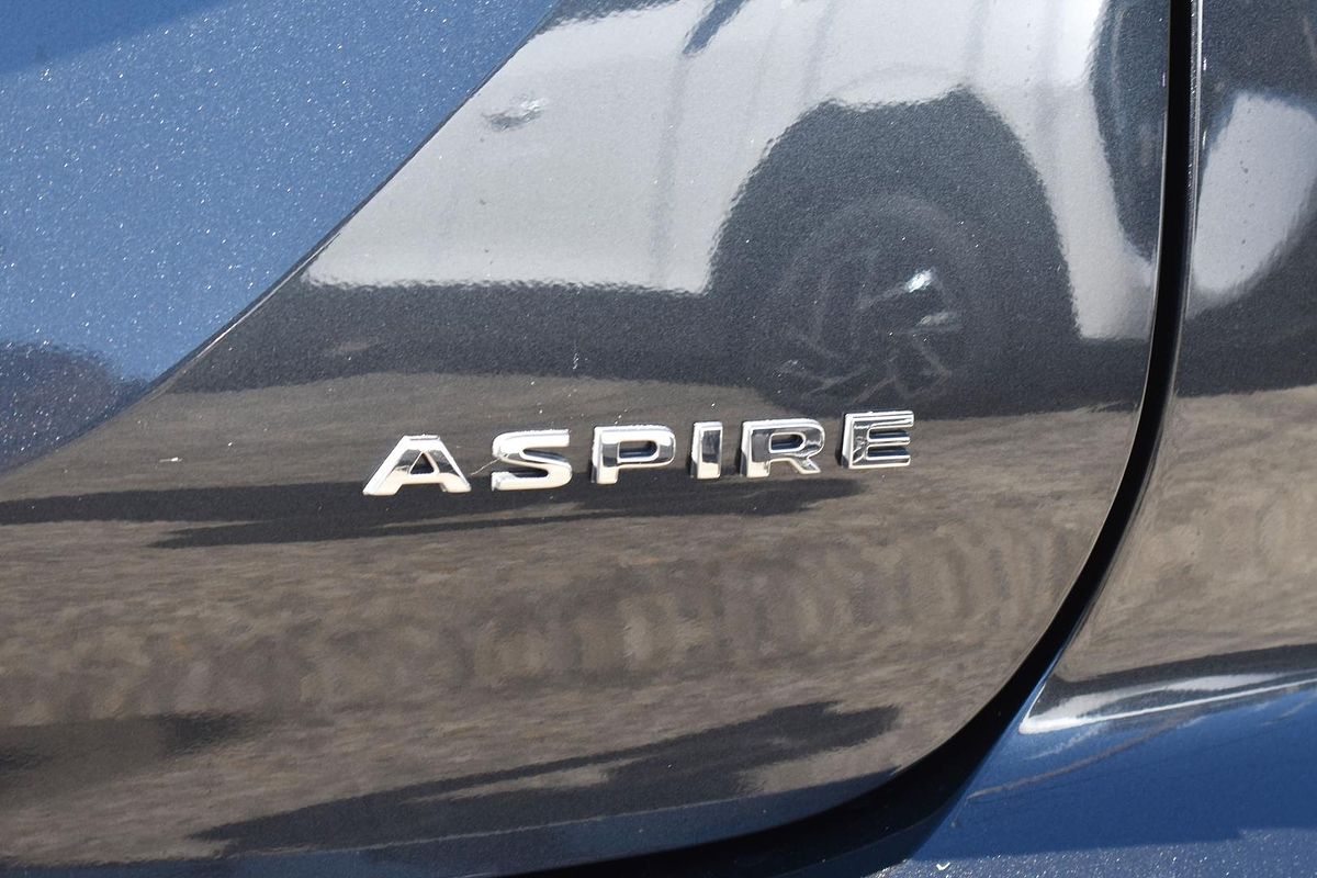 2025 Mitsubishi Outlander Aspire ZM
