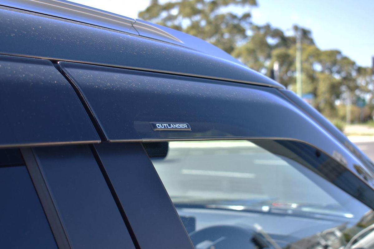 2025 Mitsubishi Outlander Aspire ZM
