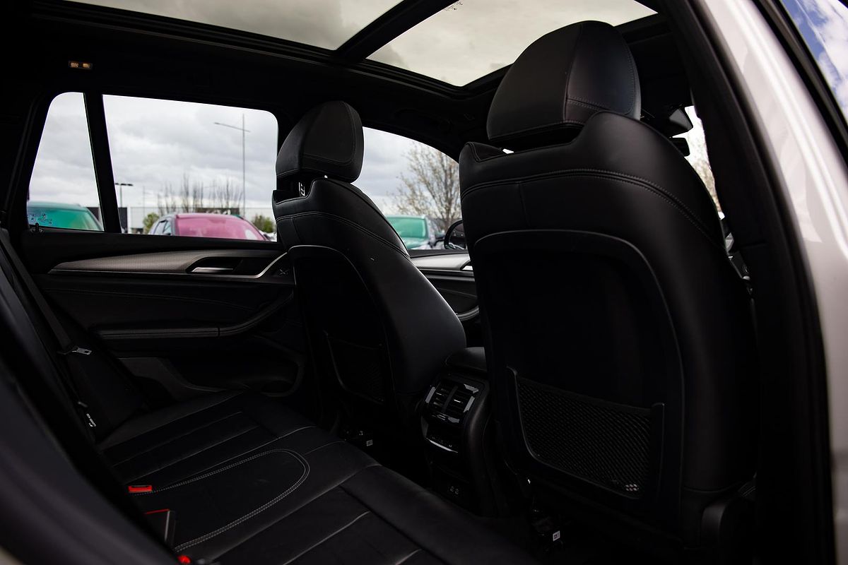 2020 BMW X3 sDrive20i G01