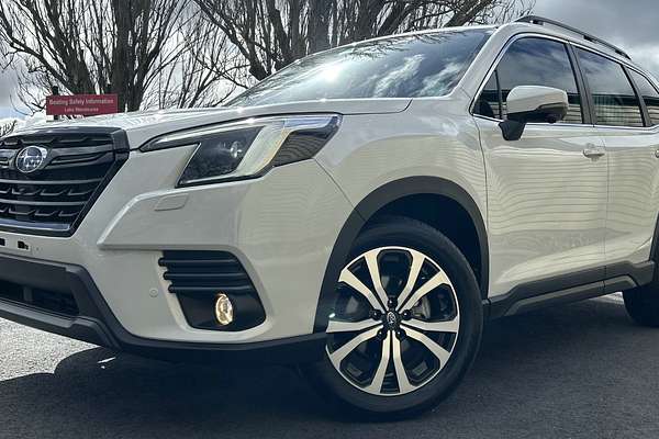 2024 Subaru Forester 2.5i Premium S5