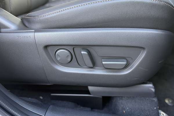 2025 Mazda CX-60 P50e Touring KH Series