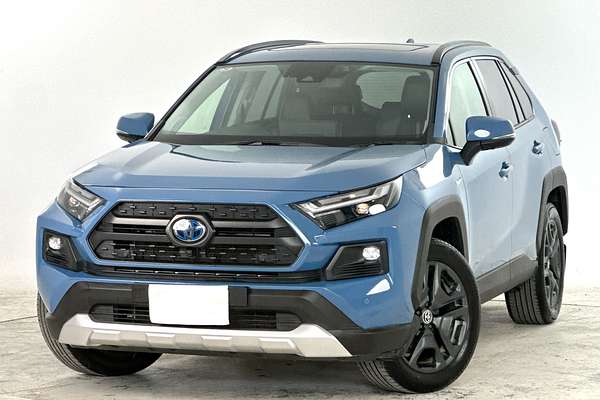 2024 Toyota RAV4 Edge AXAH54R