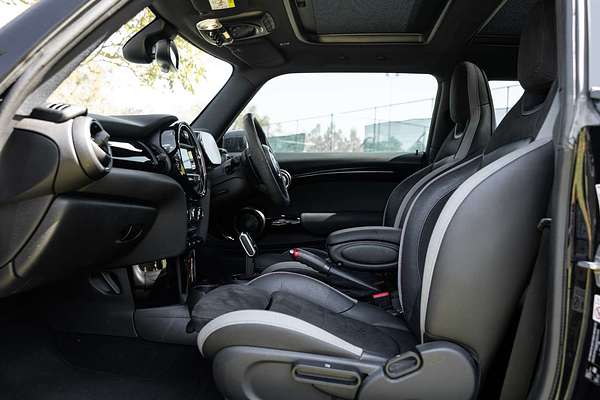 2020 MINI Hatch John Cooper Works Classic F56 LCI