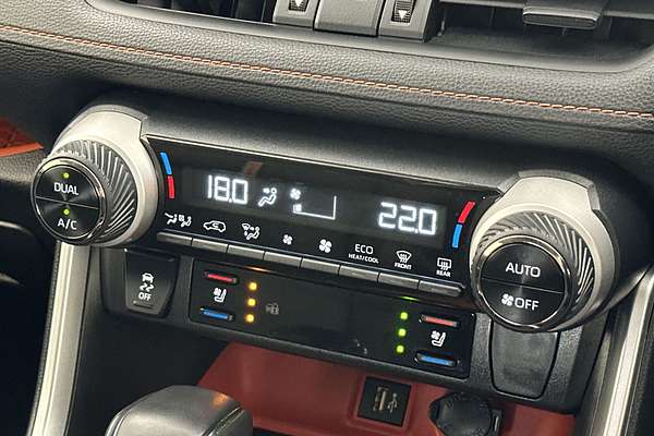 2024 Toyota RAV4 Edge AXAH54R