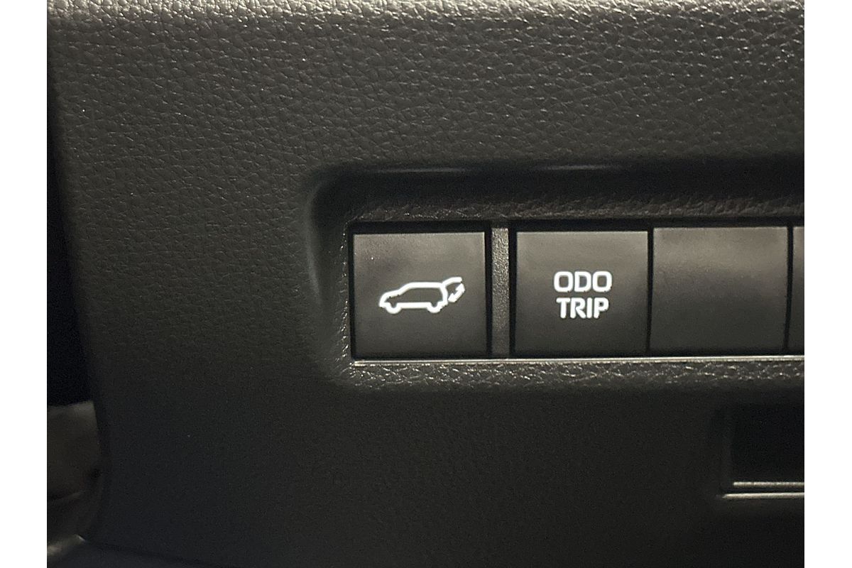 2024 Toyota RAV4 Edge AXAH54R