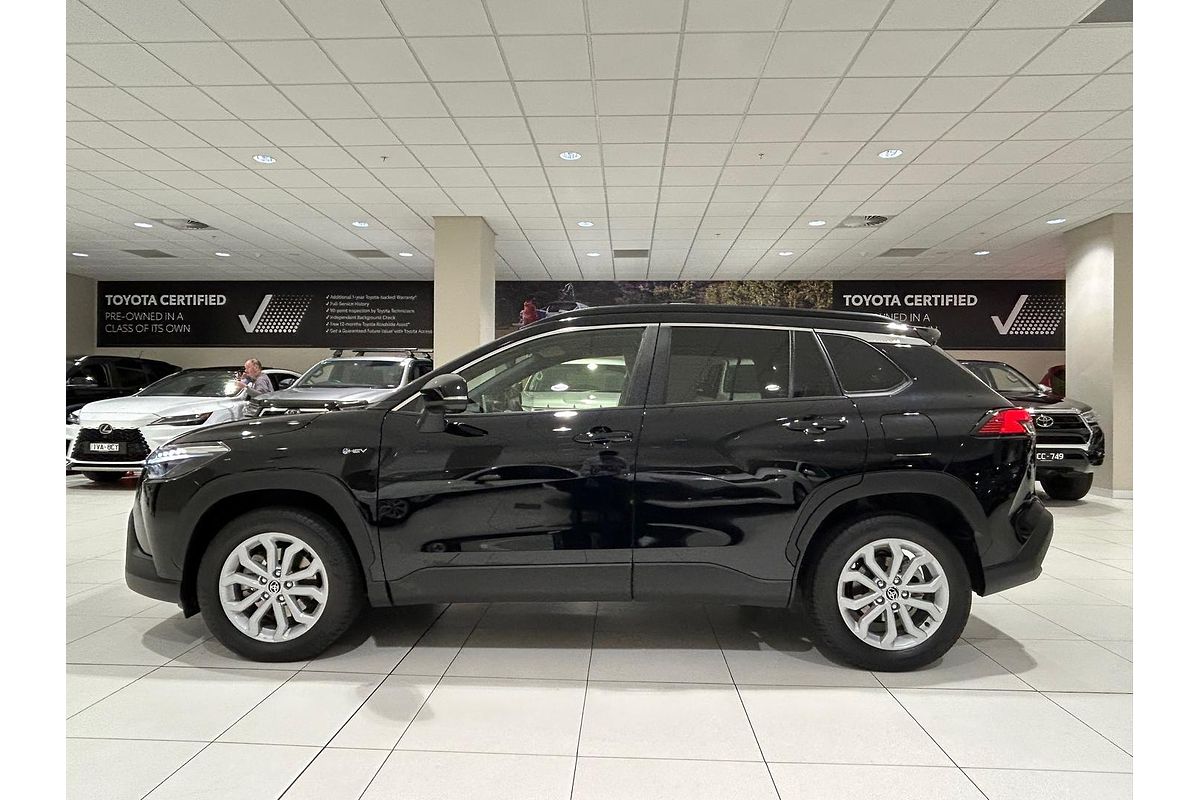 2024 Toyota Corolla Cross GXL MXGH15R