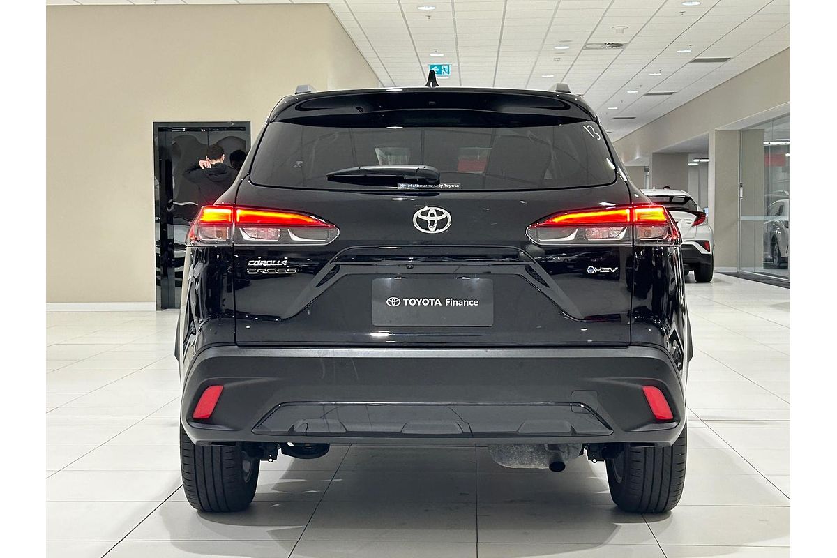 2024 Toyota Corolla Cross GXL MXGH15R