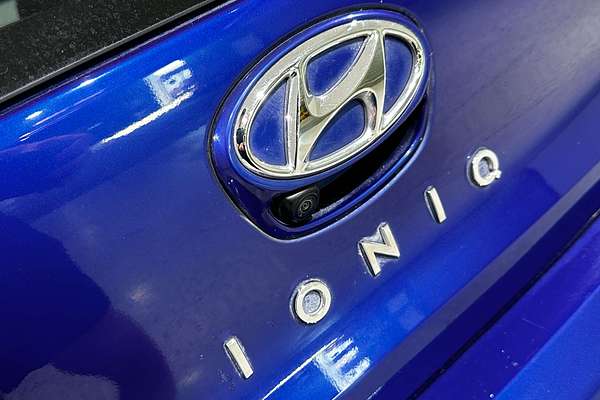 2021 Hyundai IONIQ Electric Elite AE.V4