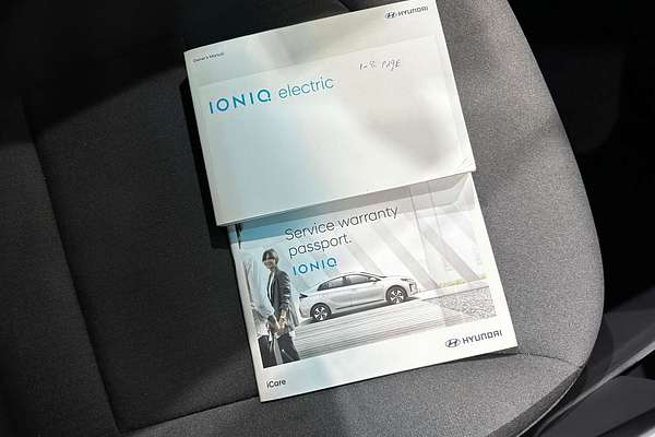 2021 Hyundai IONIQ Electric Elite AE.V4