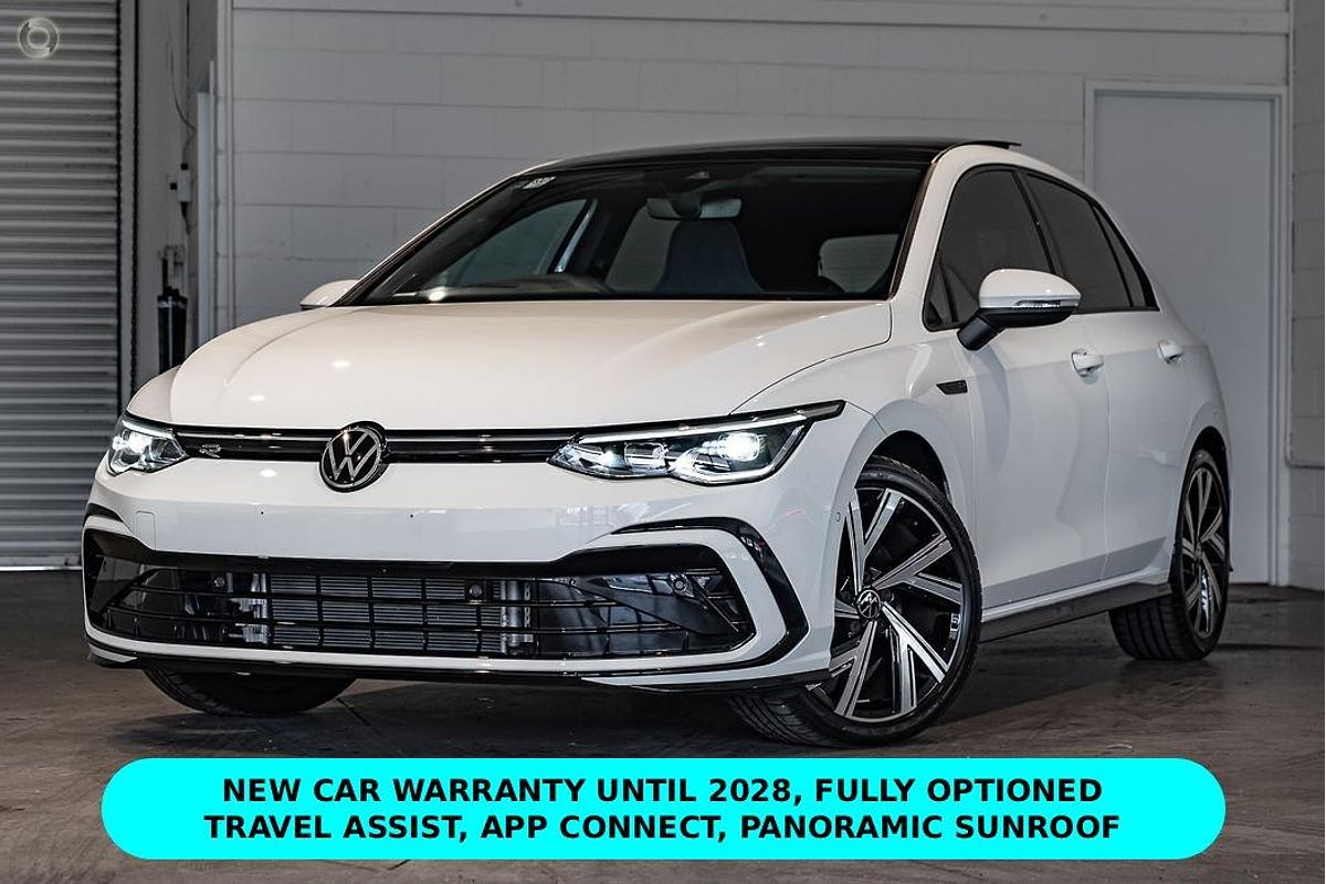 2023 Volkswagen Golf 110TSI R-Line 8