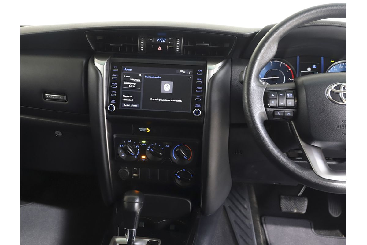 Fortuner GX 2.8L T Diesel Automatic Wagon 2U84850 001