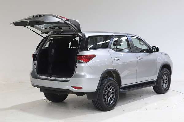 2022 Toyota Fortuner GX GUN156R