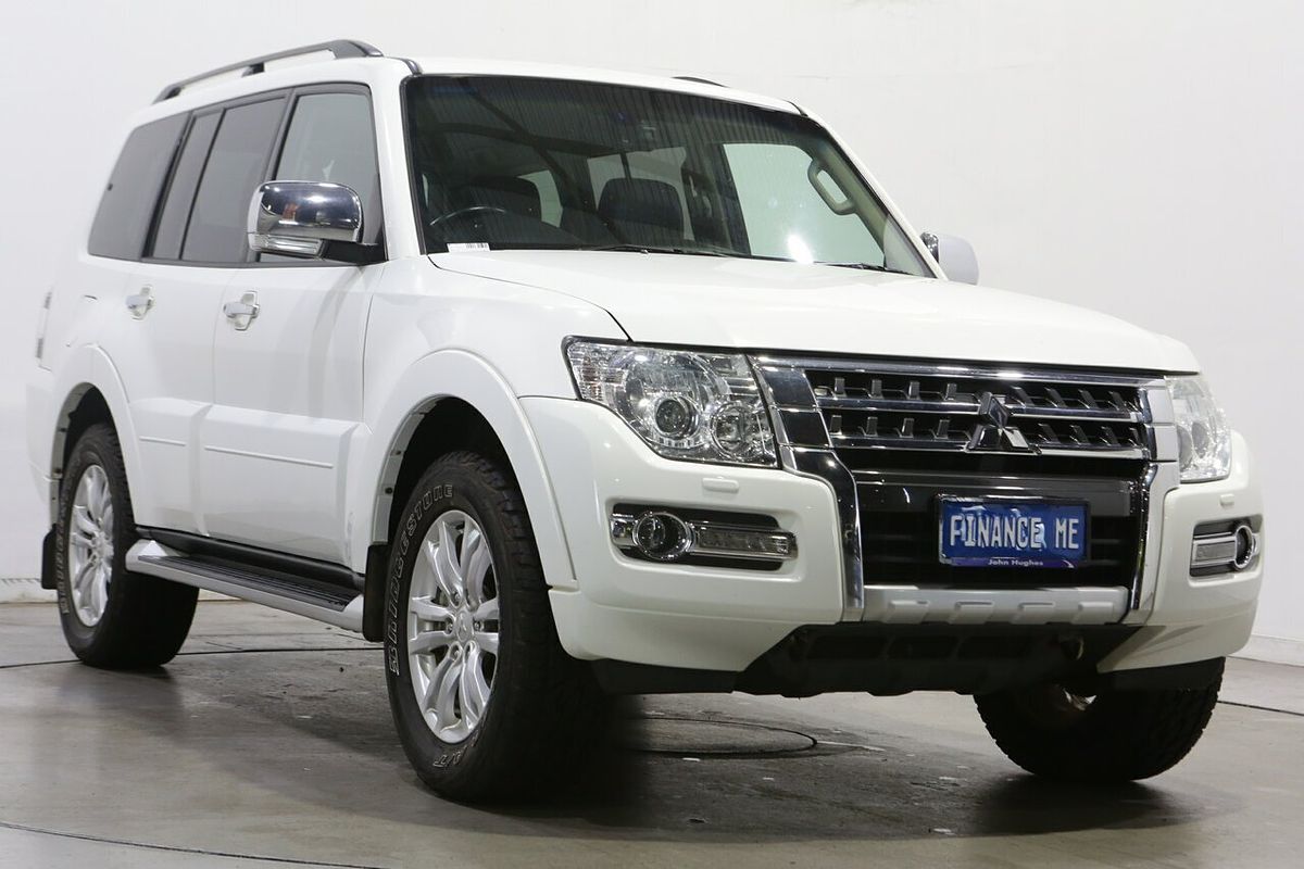 2019 Mitsubishi Pajero GLS NX