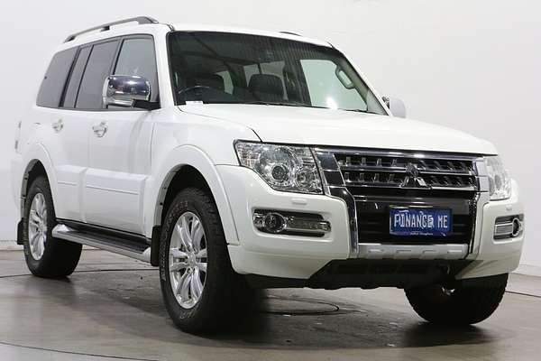 2019 Mitsubishi Pajero GLS NX