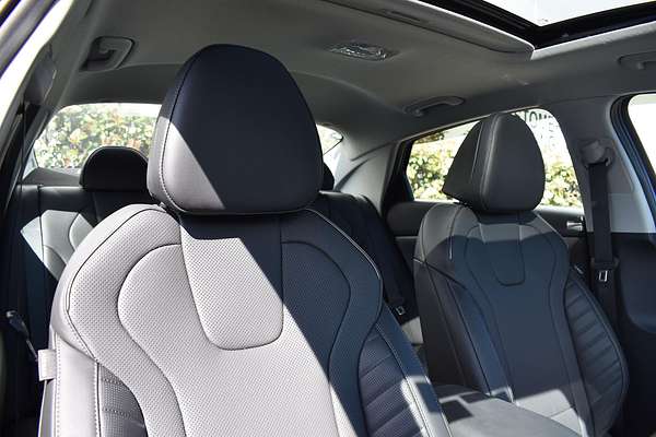 2025 Hyundai i30 Premium CN7.V2