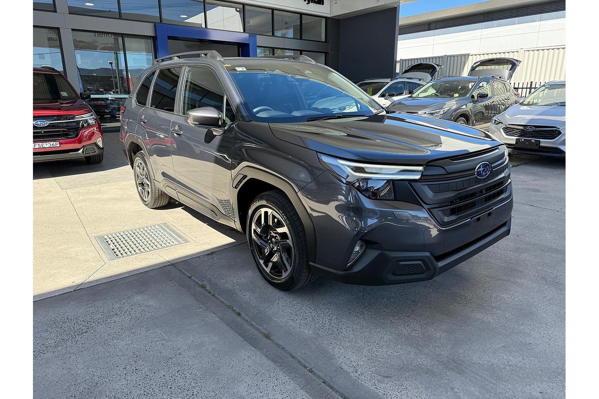 2025 Subaru Forester Premium S6