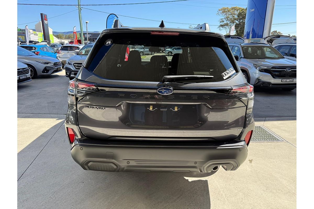 2025 Subaru Forester Premium S6