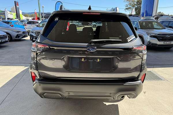 2025 Subaru Forester Premium S6
