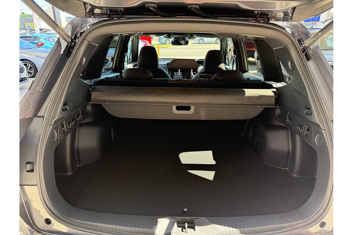 2025 Subaru Forester Premium S6