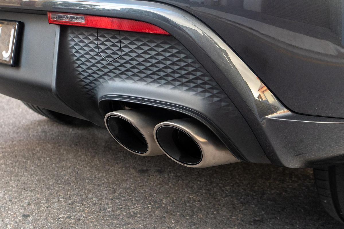 2022 Porsche Macan S 95B