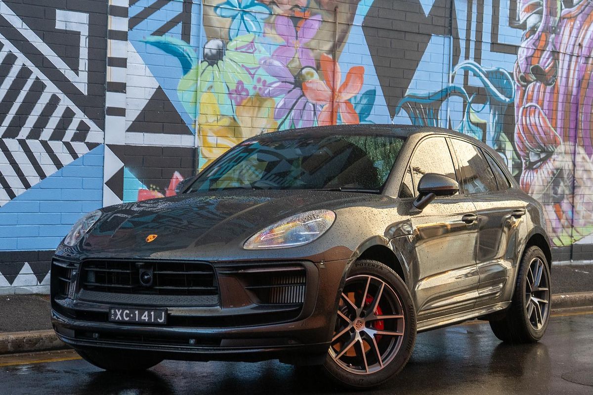 2022 Porsche Macan S 95B