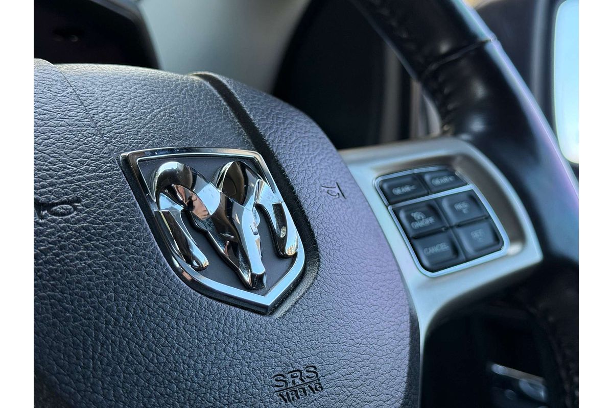 2019 RAM 1500 Laramie DS 4X4 SWB