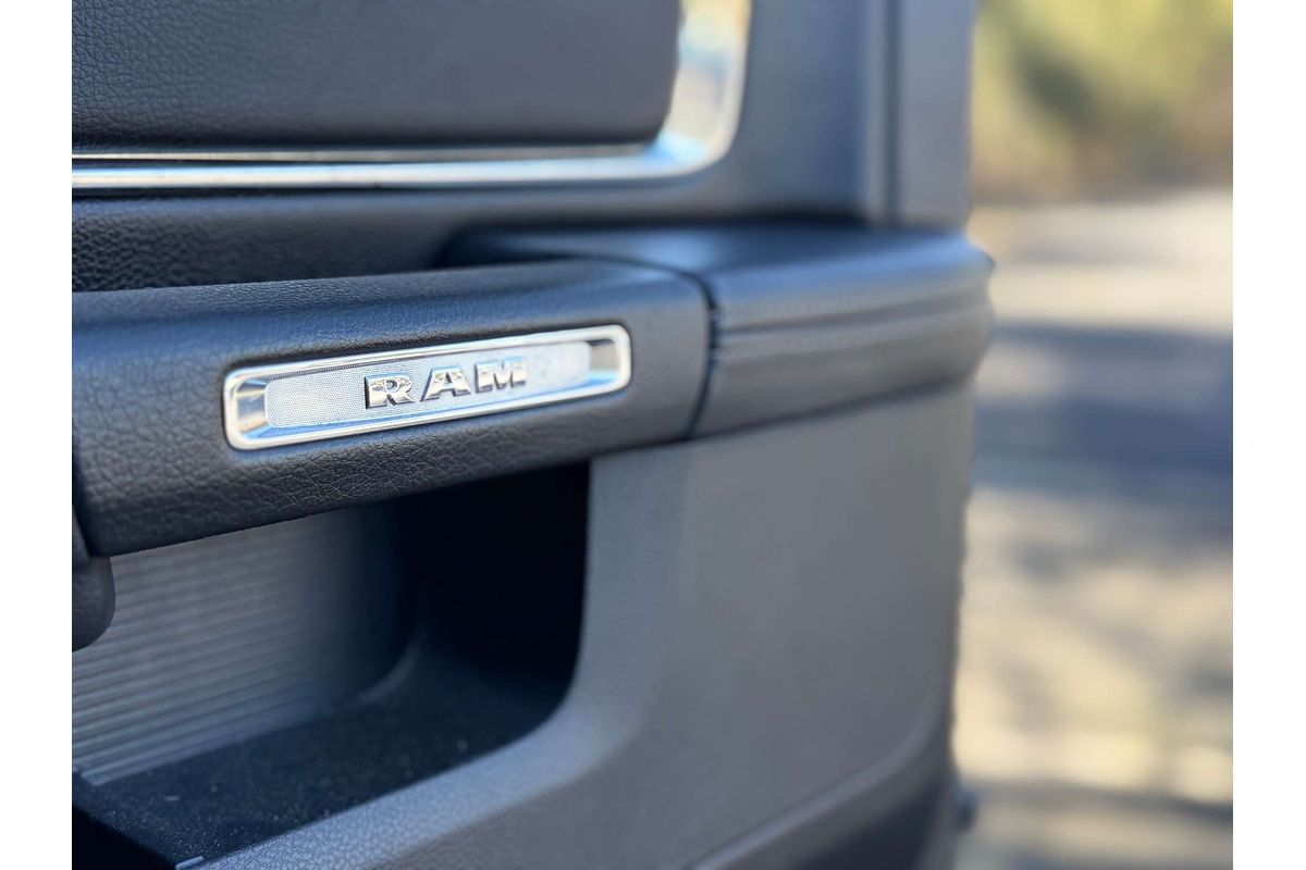 2019 RAM 1500 Laramie DS 4X4 SWB
