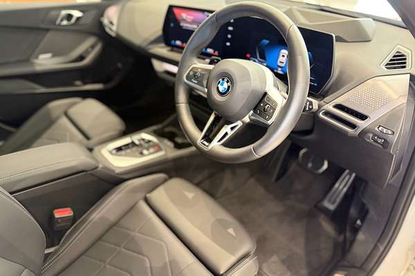 2024 BMW 1 Series 118 M Sport F70