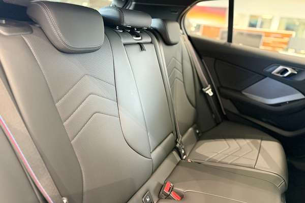 2024 BMW 1 Series 118 M Sport F70