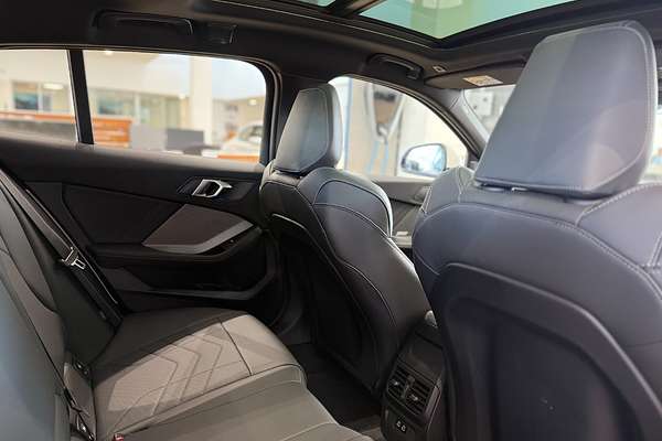 2024 BMW 1 Series 118 M Sport F70