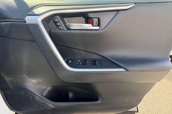 2021 Toyota RAV4 Cruiser AXAH54R