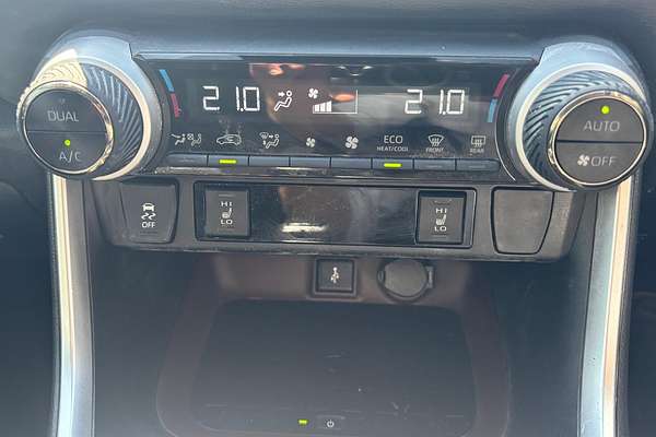 2021 Toyota RAV4 Cruiser AXAH54R