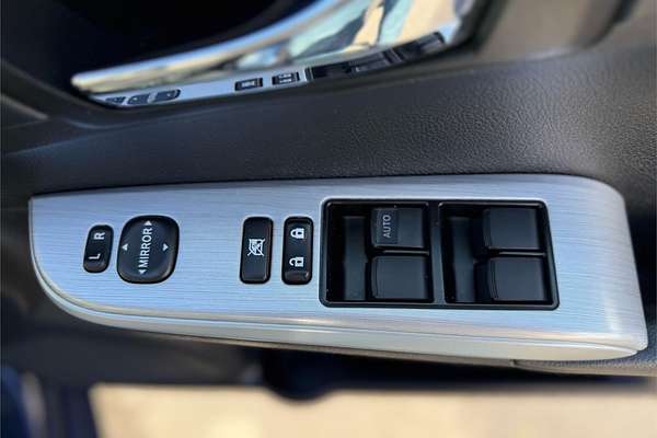 2015 Toyota Camry Atara S ASV50R