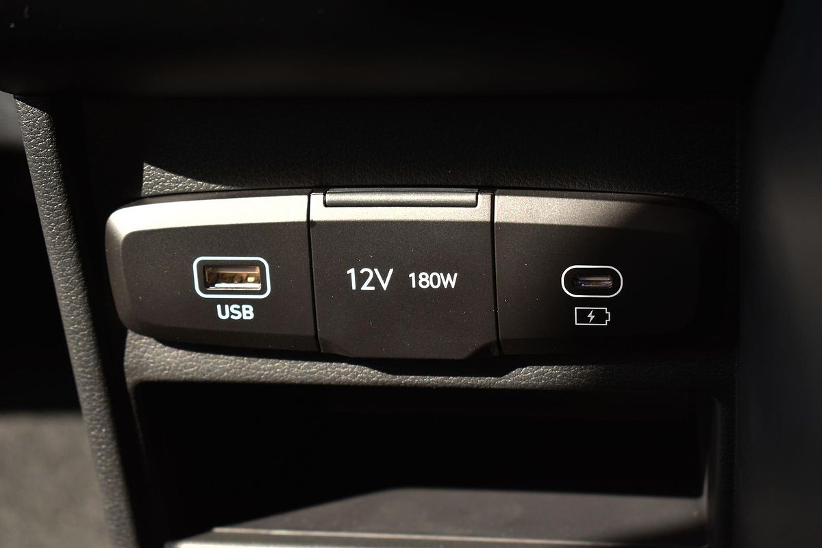 2025 Hyundai STARIA LOAD US4.V3