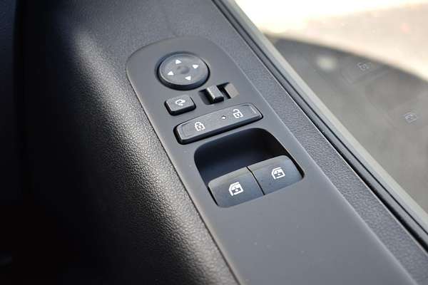 2025 Hyundai STARIA LOAD US4.V3