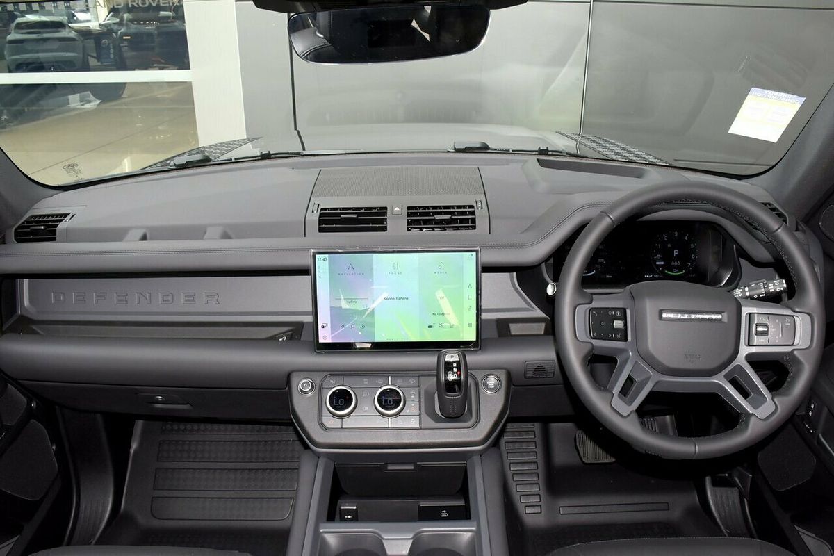 2025 Land Rover Defender 110 D350 X-Dynamic HSE L663