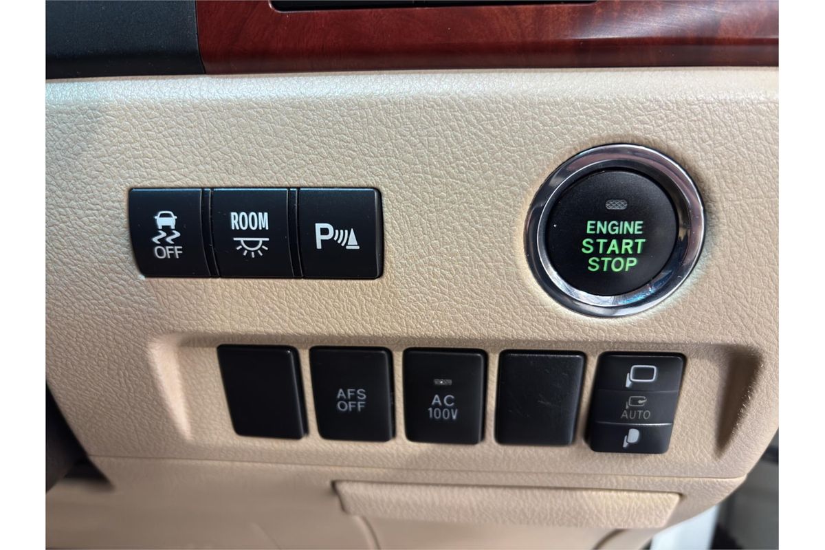 2010 Toyota Alphard 350G Welcab