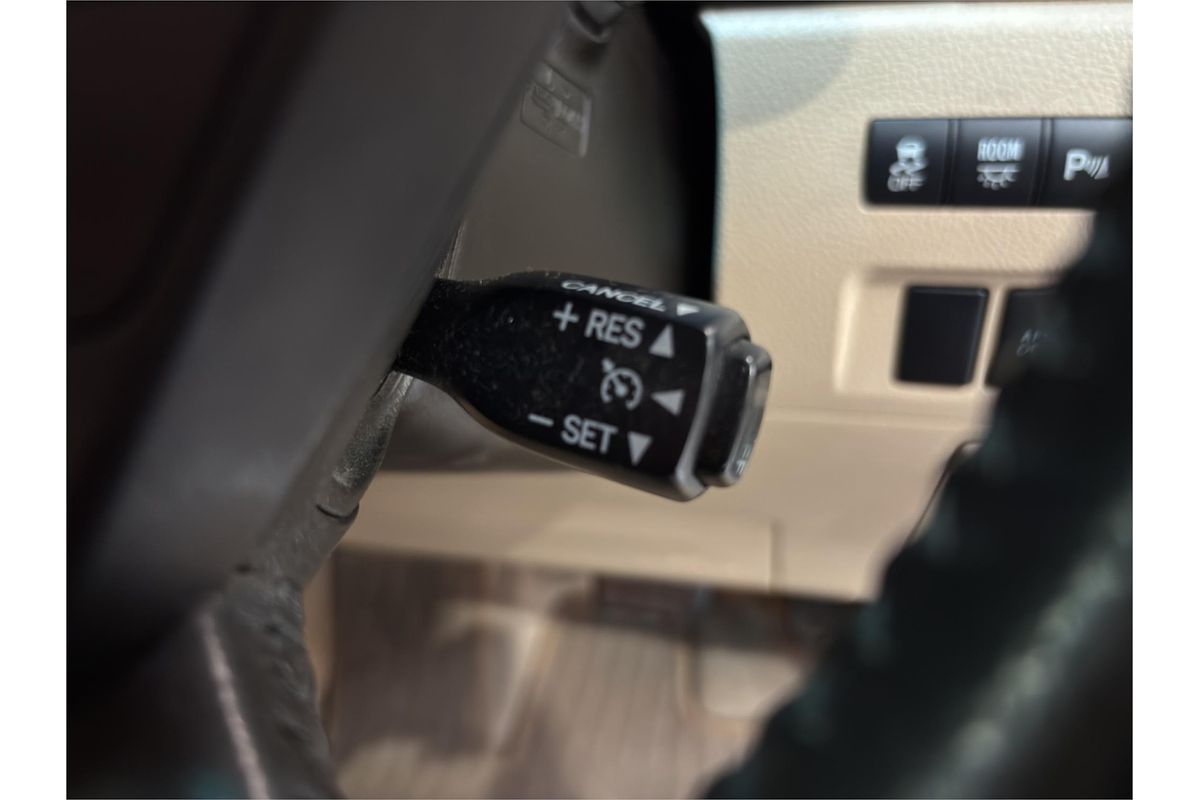 2010 Toyota Alphard 350G Welcab